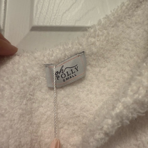 Oh Polly Cosy tie front crop top in white - Picture 3 of 4